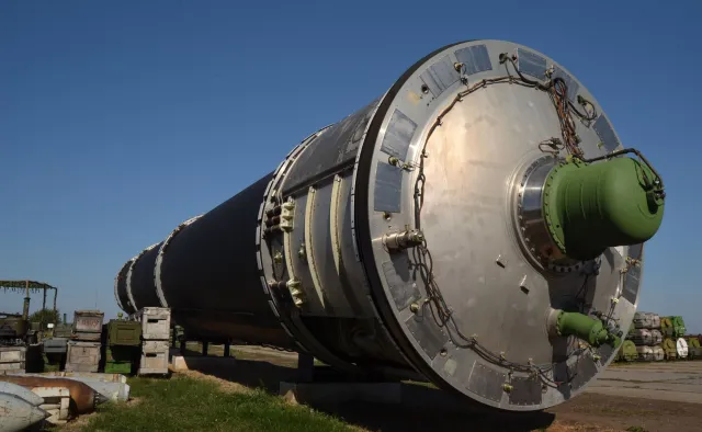 Rosjanie przeprowadzili test międzykontynentalnego pocisku Sarmat. W Kijowie był wtedy Biden