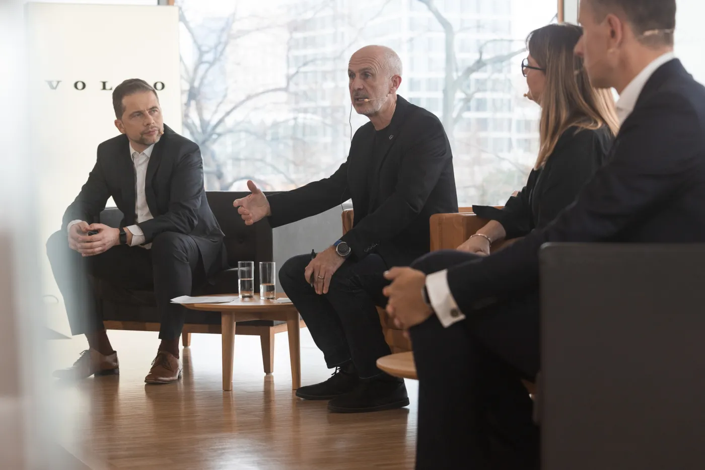 jim-rowan-ceo-volvo-cars-37723816.jpg