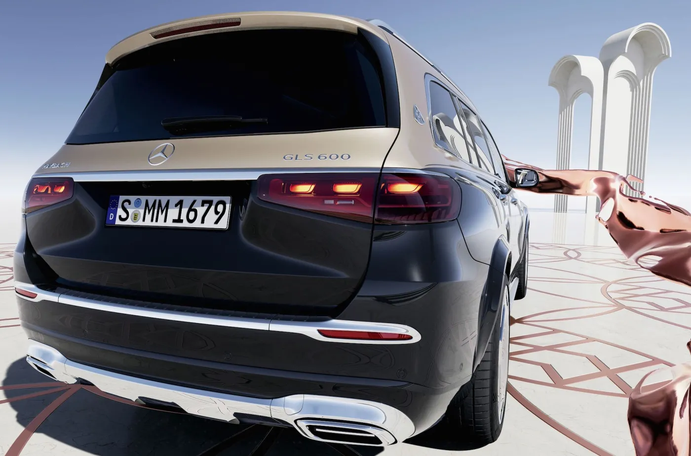 Mercedes GLS z nową twarzą. Maybach zaszalał, biedy nie ma