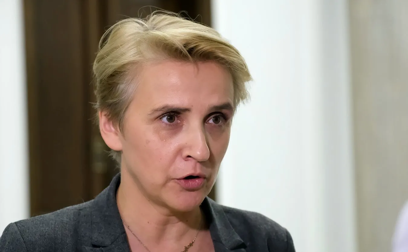 Scheuring-Wielgus ostro o rekolekcjach w Toruniu: Bezeceństwa i pornografia