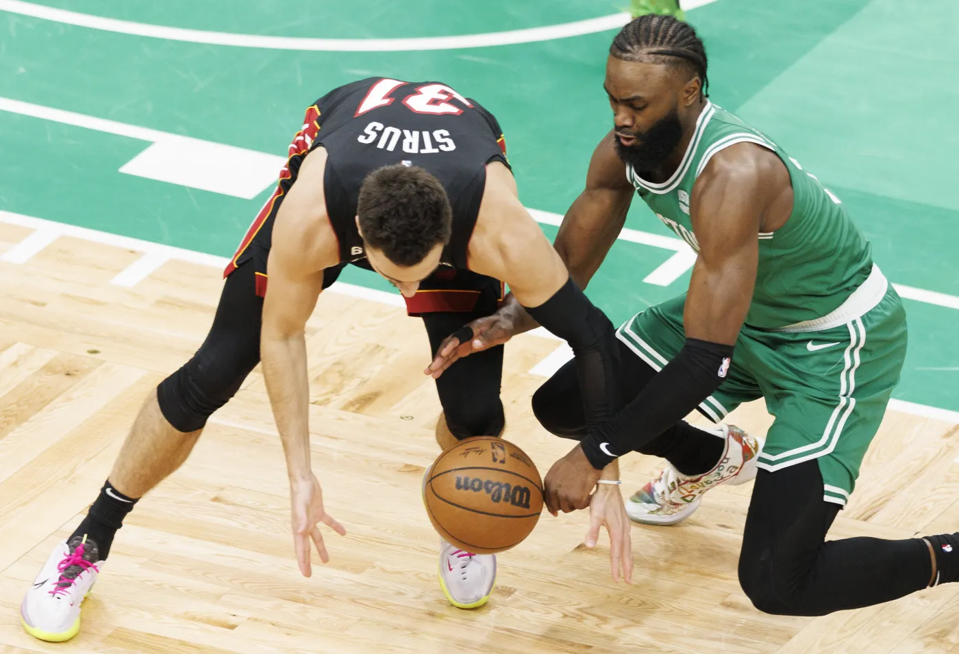 Max Strus i Jaylen Brown