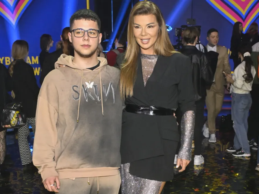 "Czy możemy nie promować takich zachowań?". Internautom bardzo nie spodobało się ZDJĘCIE "synowej" Edyty Górniak