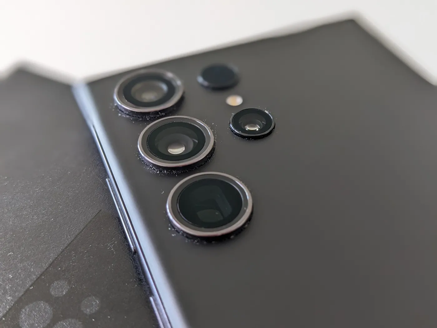 samsung-galaxy-s23-ultra-37836669.jpg