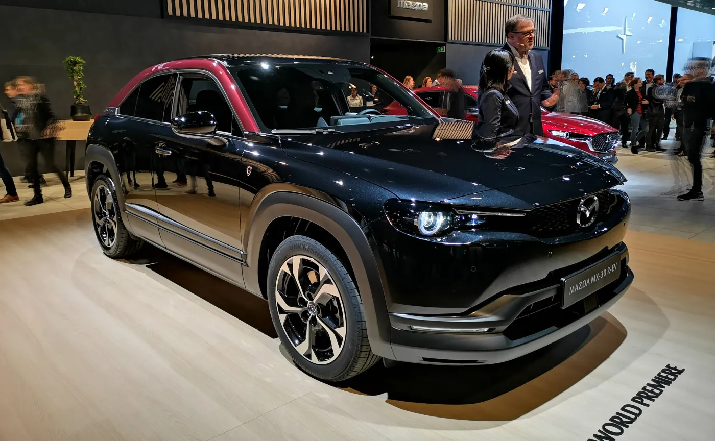 mazda-mx30-eskyactiv-rev-37680241.jpg