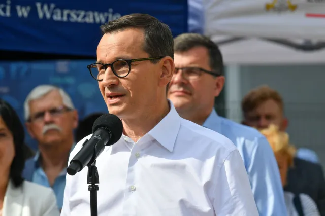 Premier: Insynuowanie, że Kościół jest nieoddzielony od państwa, jest zupełnie nieuprawnione