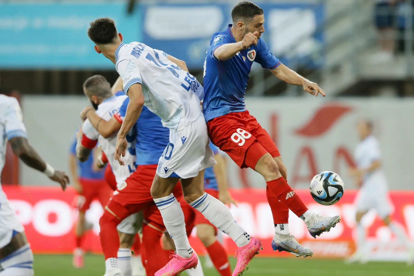Piast dobrze zaczął, ale to Lech zgarnął w Gliwicach komplet punktów [WIDEO]