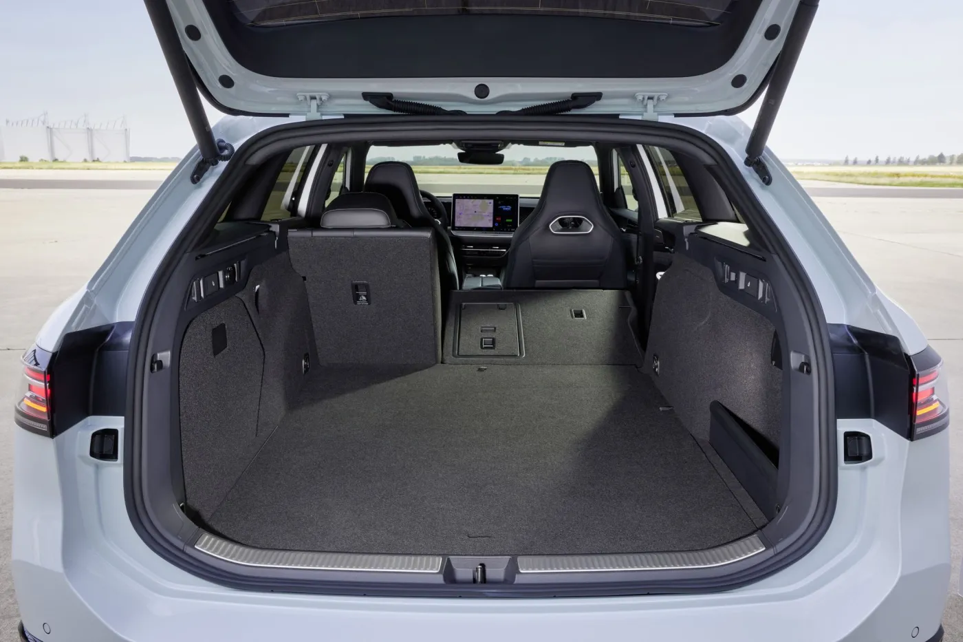 Oto nowy Volkswagen Passat! Silnik Diesla uratowany, możesz się pakować