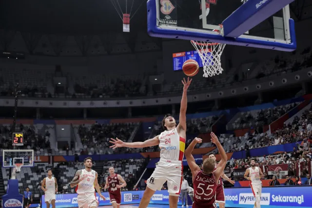 Niespodzianka na MŚ koszykarzy. Broniąca tytułu Hiszpania przegrała z Łotwą