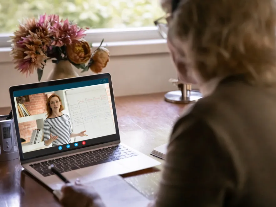 Jak szybciej uczyć się języków obcych? Oto kilka porad