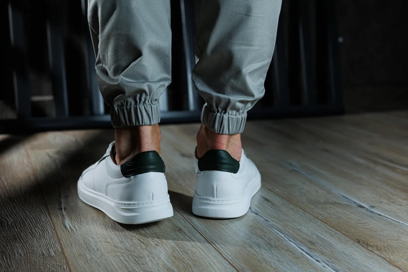 Zbyt wysoki poziom cholesterolu objawia się na nogach. To może być PAD