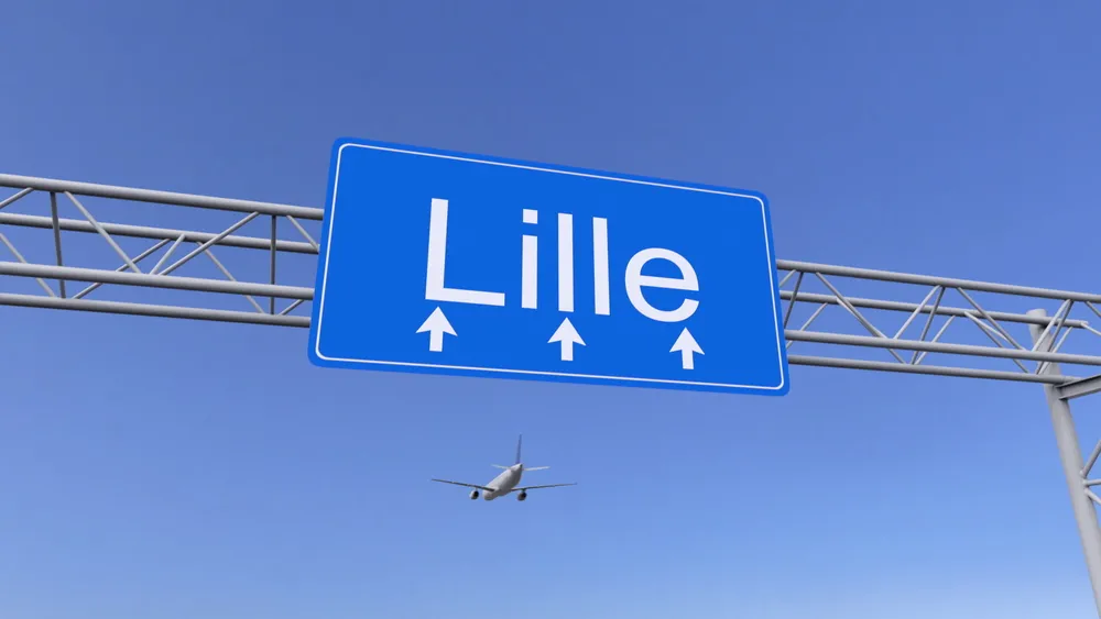 Europejskie lotniska ewakuowane. Mieszkańcy żyją w strachu