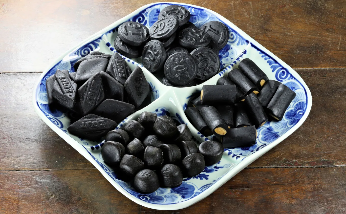 Słodycze z lukrecją, lukrecja