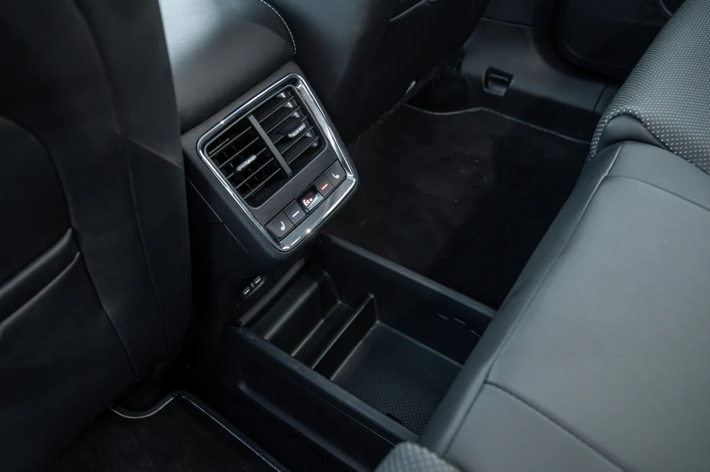 skoda-enyaq-coupe-rs-iv-37975497.jpg