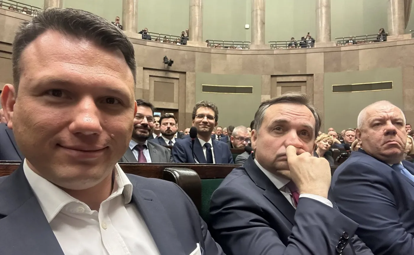 Dziambor szydzi z Mentzena. "Sławek zakumpluje się ze Zbyszkiem Ziobrą"