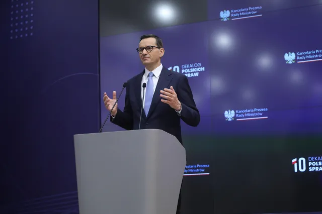 Morawiecki z tajemniczą propozycją dla osób, które nie mogą mieć dzieci. Chodzi o in vitro?