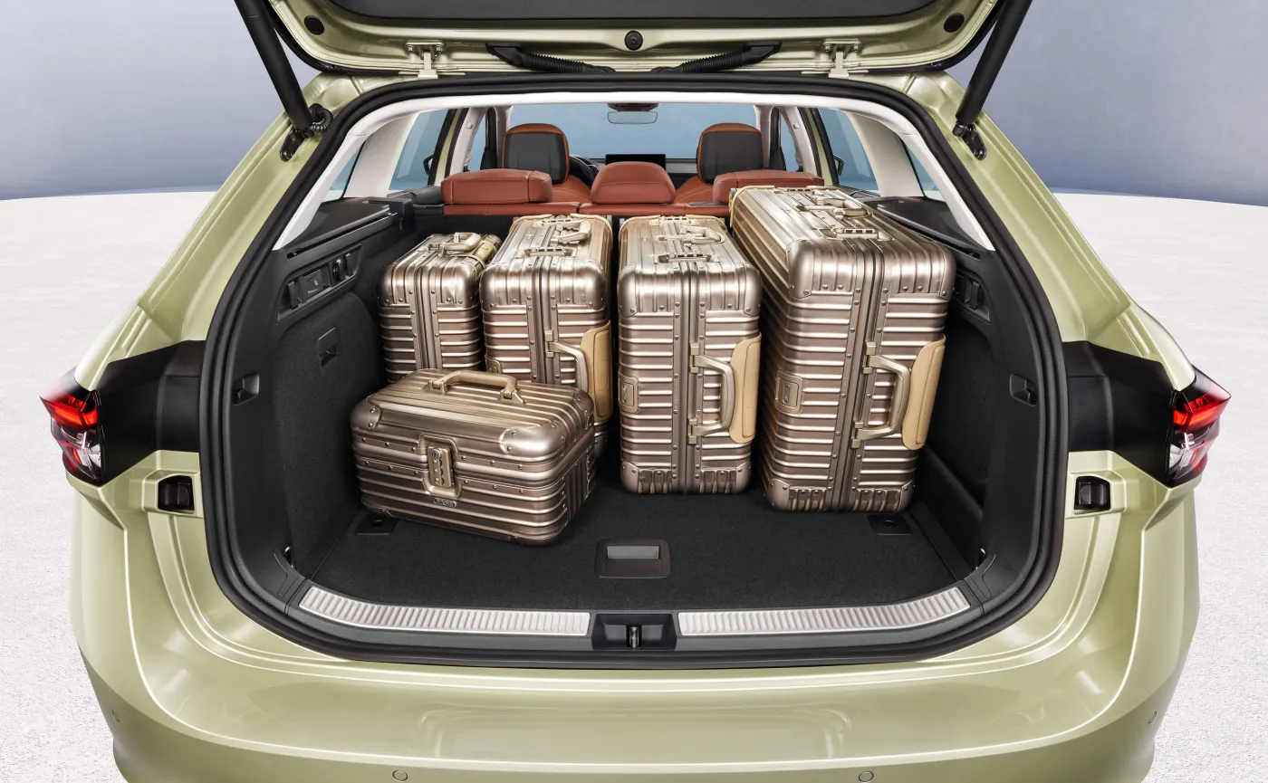 Nowa Skoda Superb kombi