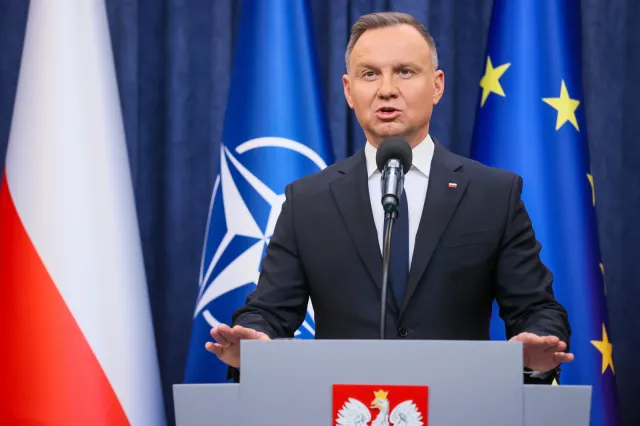 Oświadczenie prezydenta Dudy. Wąsik z Kamińskim z mandatami poselskimi