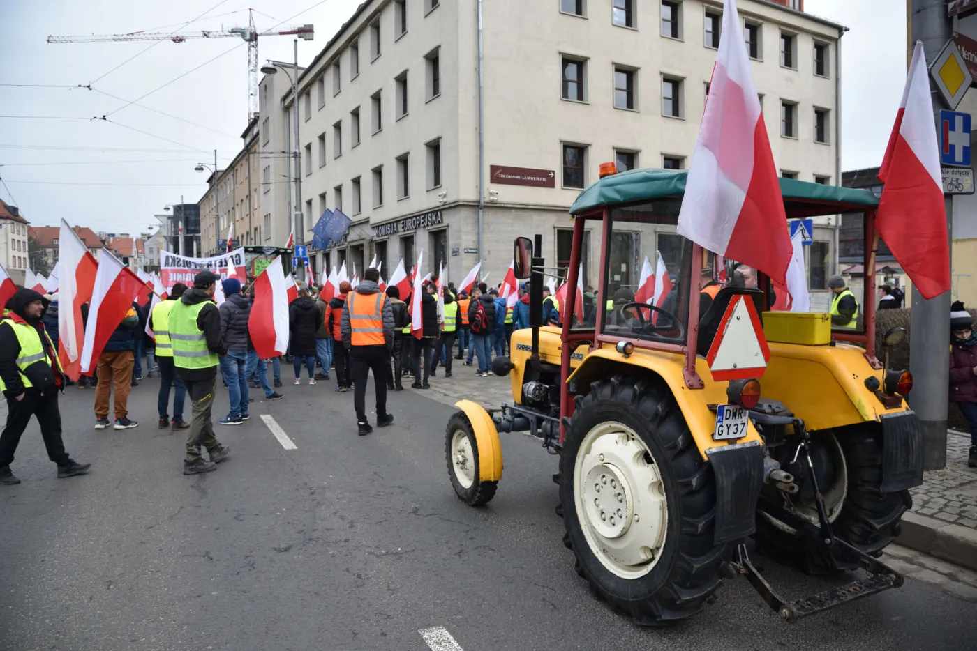 Wsparcie dla polskiej wsi. "Bruksela będzie pod coraz większą presją"