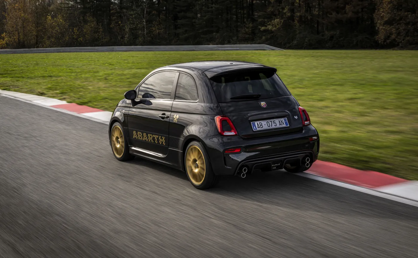 abarth75anniversario-2--38090976.jpg