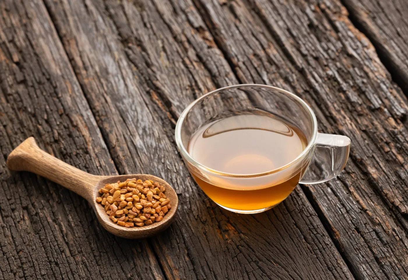 Pij ten napar dwa razy dziennie. Opóźnia oznaki starzenia i pomaga właściwie na wszystko