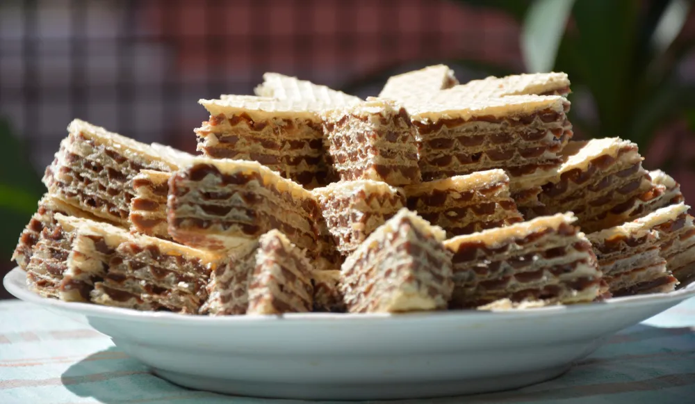 Idealny przepis na torcik! Czekoladowy pischinger to smak dzieciństwa