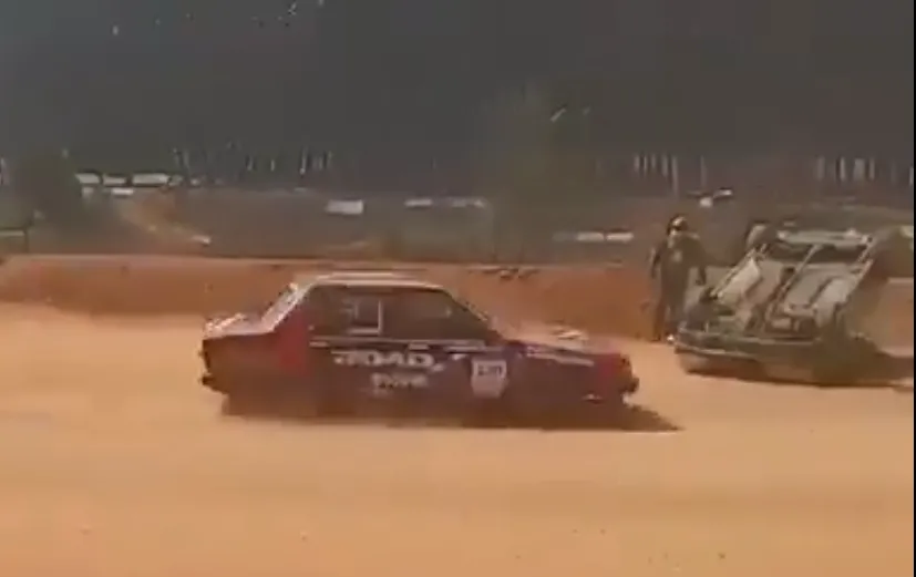 Tragedia na rajdzie samochodowym. Siedem osób nie żyje [WIDEO]