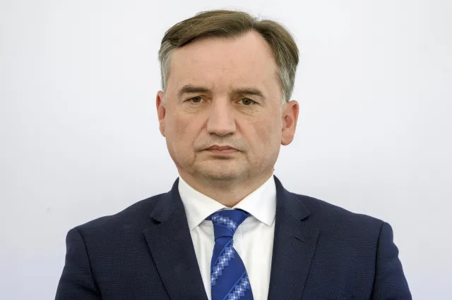 Zbigniew Ziobro przeszedł kolejną operację. Wiadomo, w jakim jest stanie