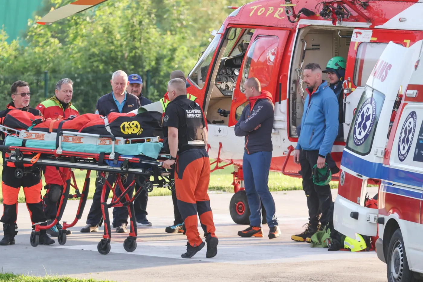 Turysta spadł ze szlaku na Świnicę. Nie miał odpowiedniego sprzętu