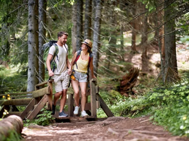 Polska jakiej nie znasz. 12 atrakcji na wakacje 2024, o których wie niewiele osób