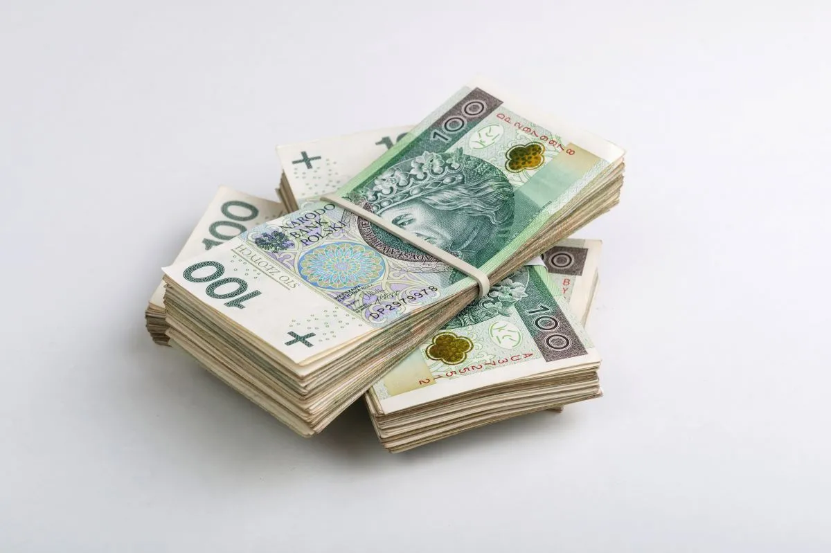 Start odszkodowań dla pacjentów: 96 000 zł [niedowład nogi], 80 000 zł [niepodanie leków], 240 000 zł [zakażenie szpitalne]