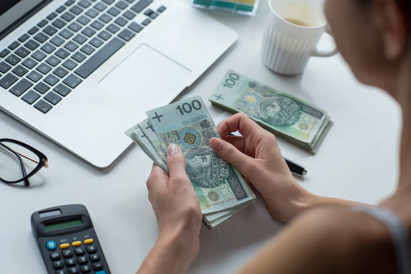 Dodatkowe pieniądze dla pracowników. Ruszają dopłaty od państwa