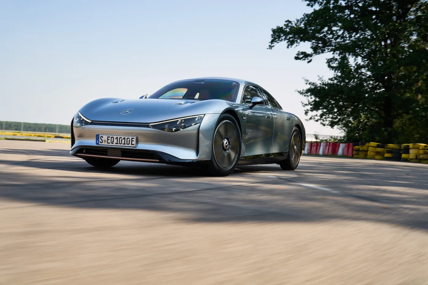 mercedesbenz-vision-eqxx-38249046.jpg