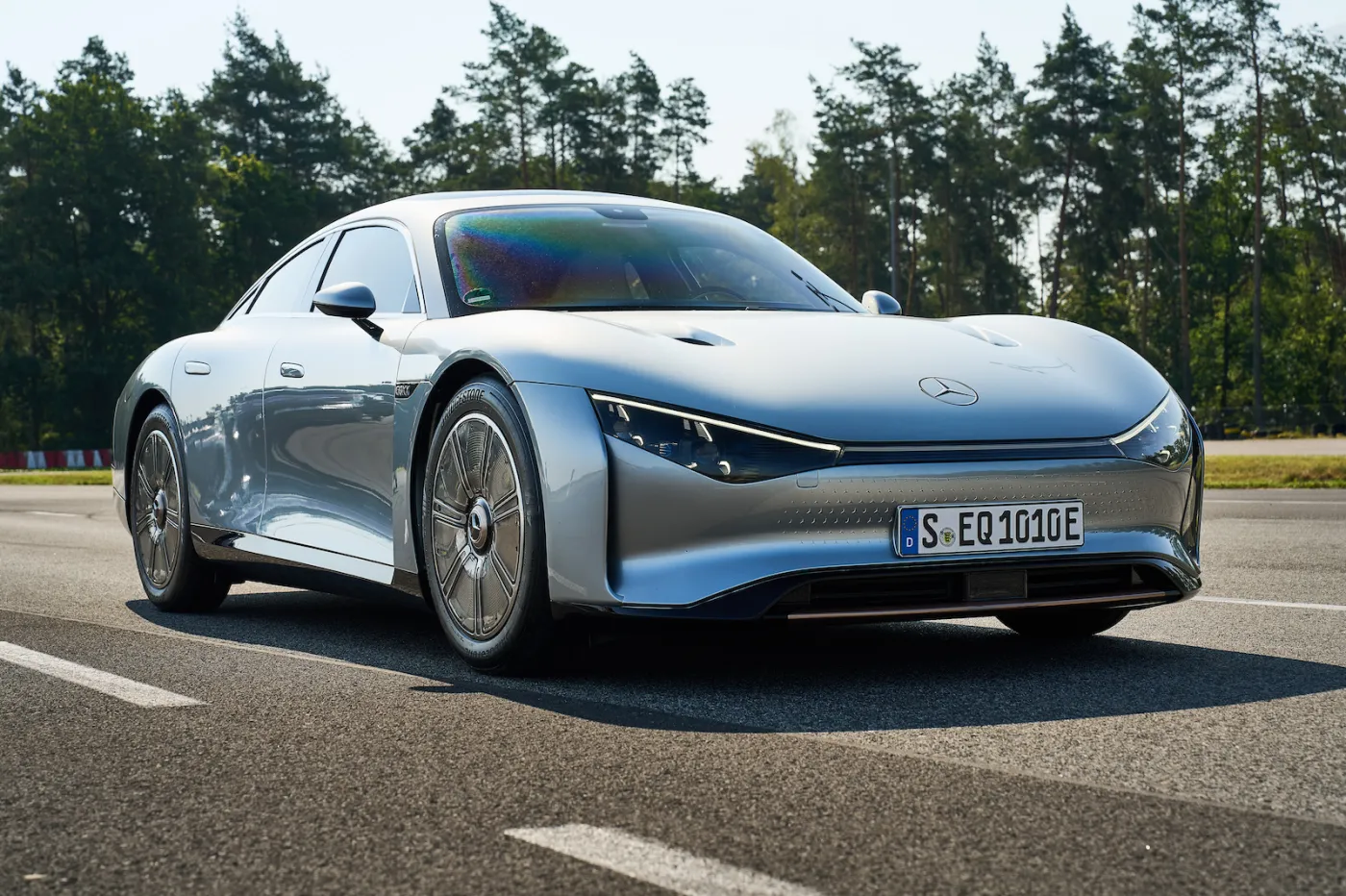 mercedesbenz-vision-eqxx-38249057.jpg