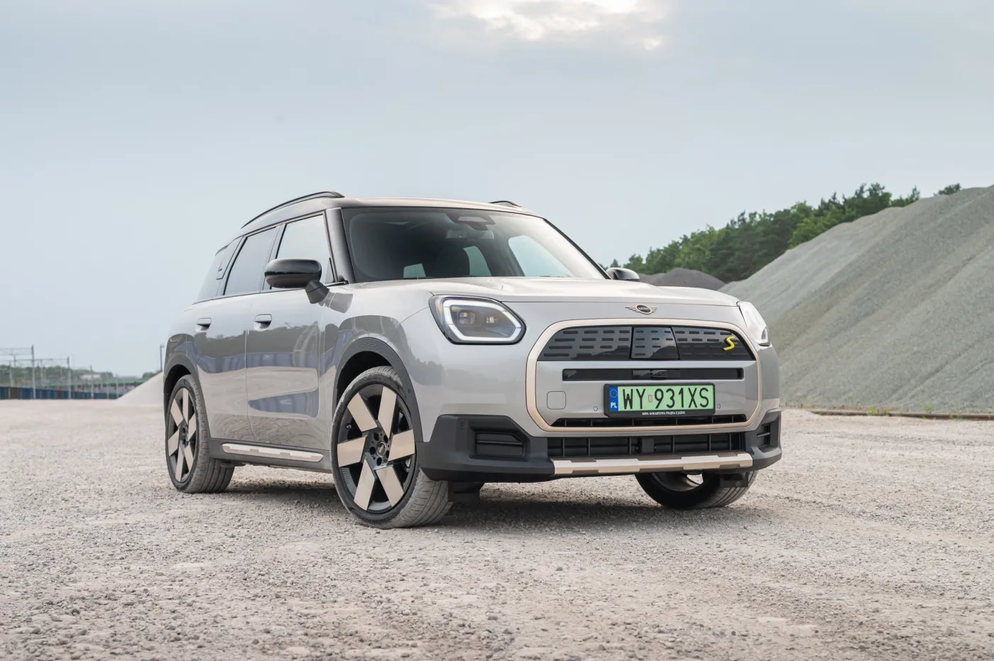 mini-countryman-se-all4-38252353.jpg