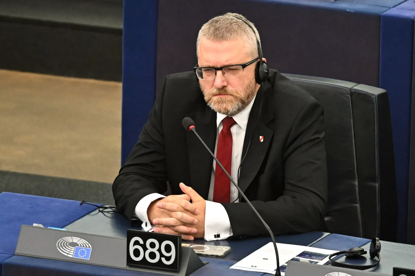 Grzegorz Braun już podpadł w europarlamencie. Wyłączono mu mikrofon podczas debaty