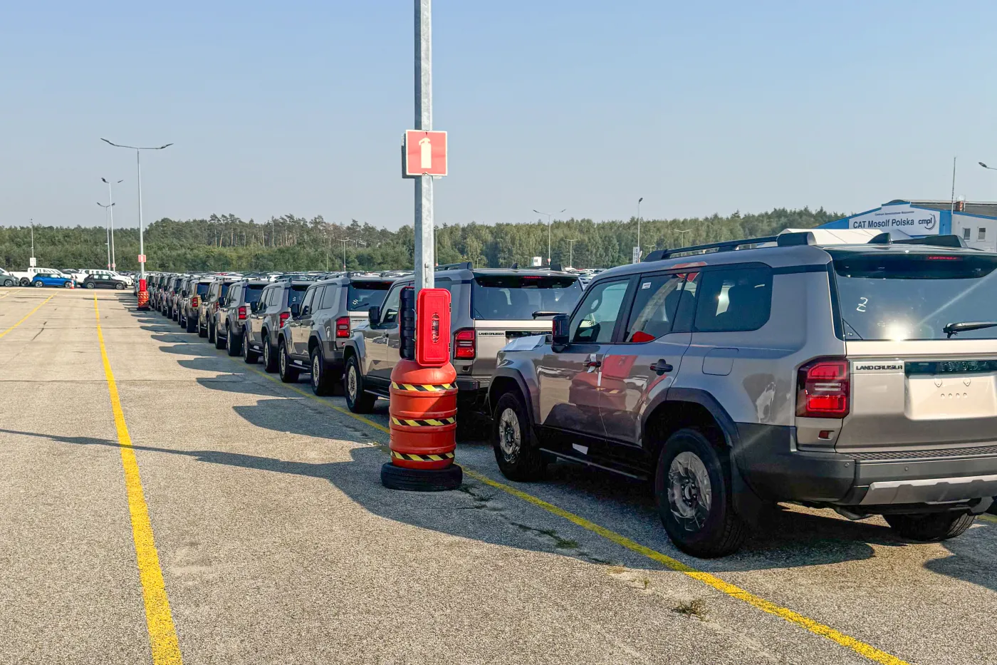nowa-toyota-land-cruiser-38293972.jpg