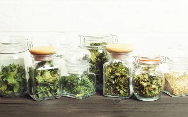 5 ziół do ogrodu idealnych do suszenia i korzystania przez cały rok