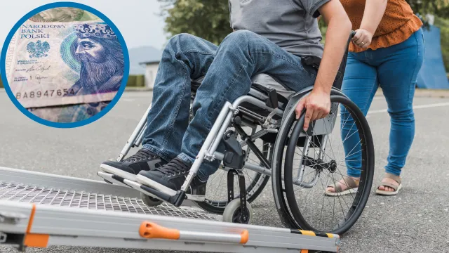 Zasiłek pielęgnacyjny 2025: Bez podwyżki. Sprawdź, komu przysługuje 215,84 zł