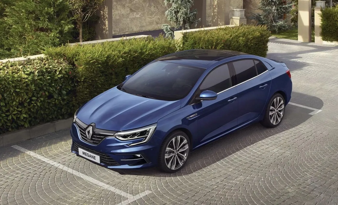 renault-megane-grandcoupe-38390010.jpg