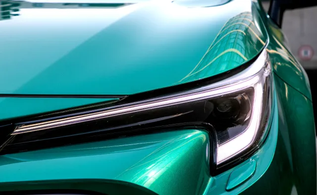 85 proc. wybiera ten silnik. Oto najpopularniejszy samochód w Polsce. Ile kosztuje?