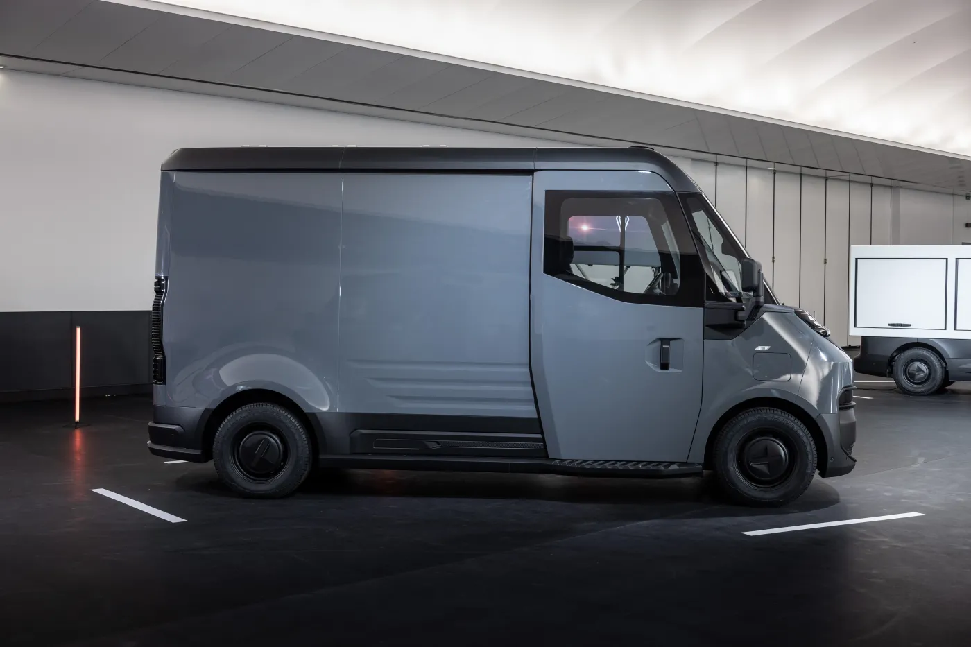 renault-estafette-etech-38470309.jpg