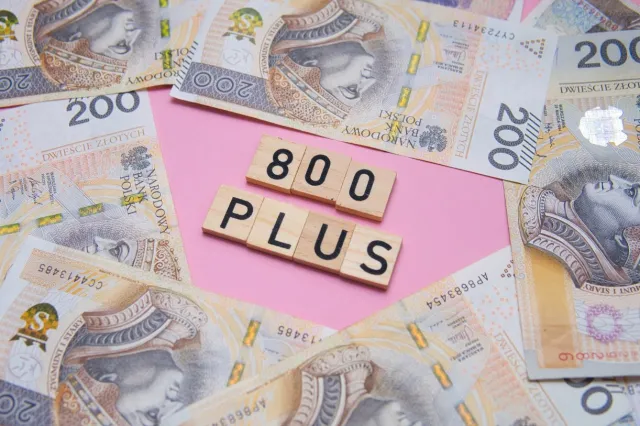 ZUS wprowadza zmiany w wypłatach 800 plus. W czerwcu nie wszyscy rodzice dostaną przelew