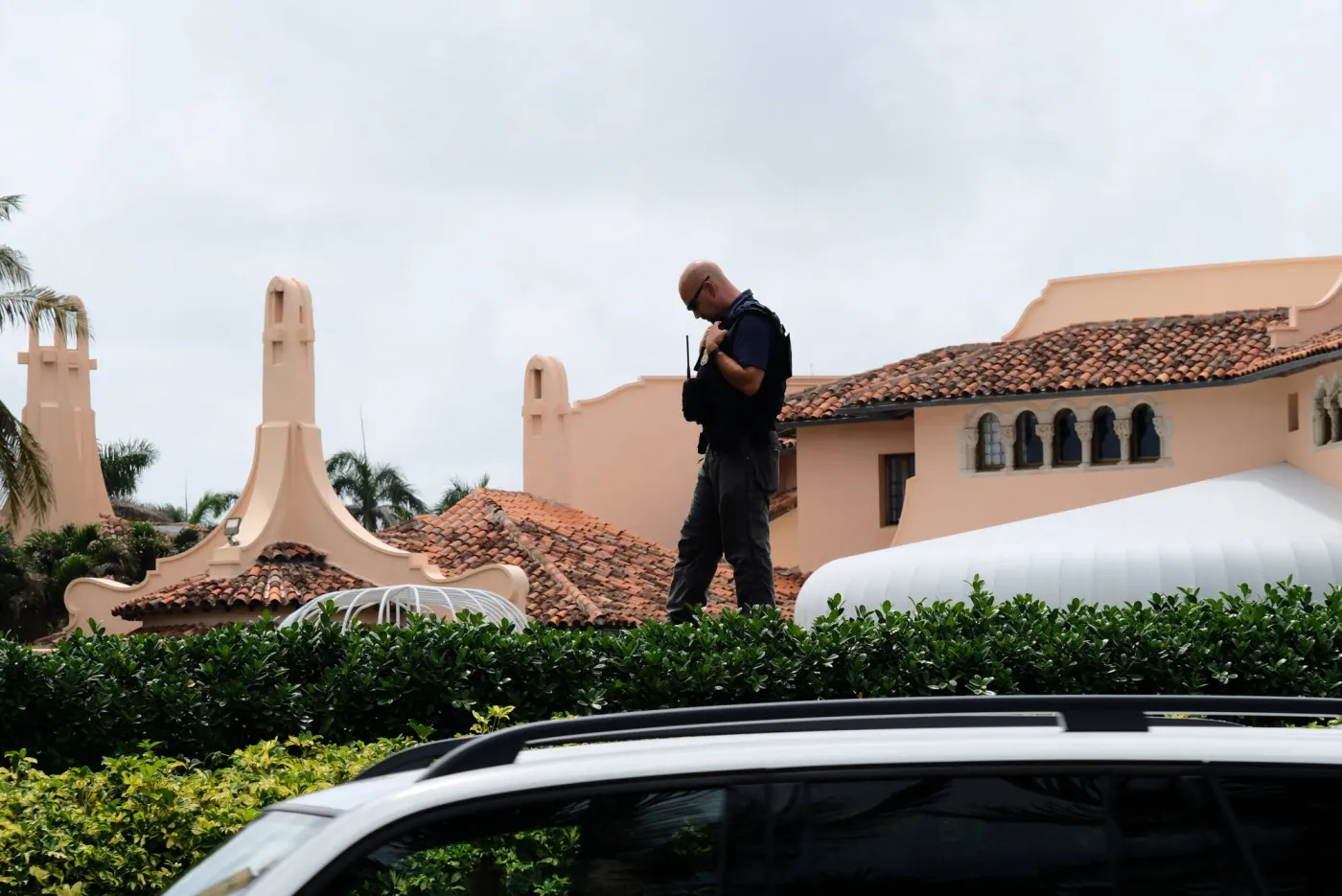 Wtargnął na teren posesji Trumpa. Chciał "poślubić" wnuczkę prezydenta