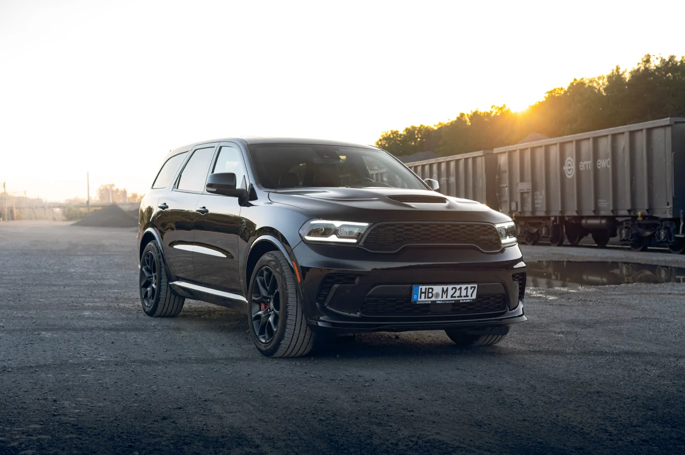 dodge-durango-srt-hellcat-38506212.jpg
