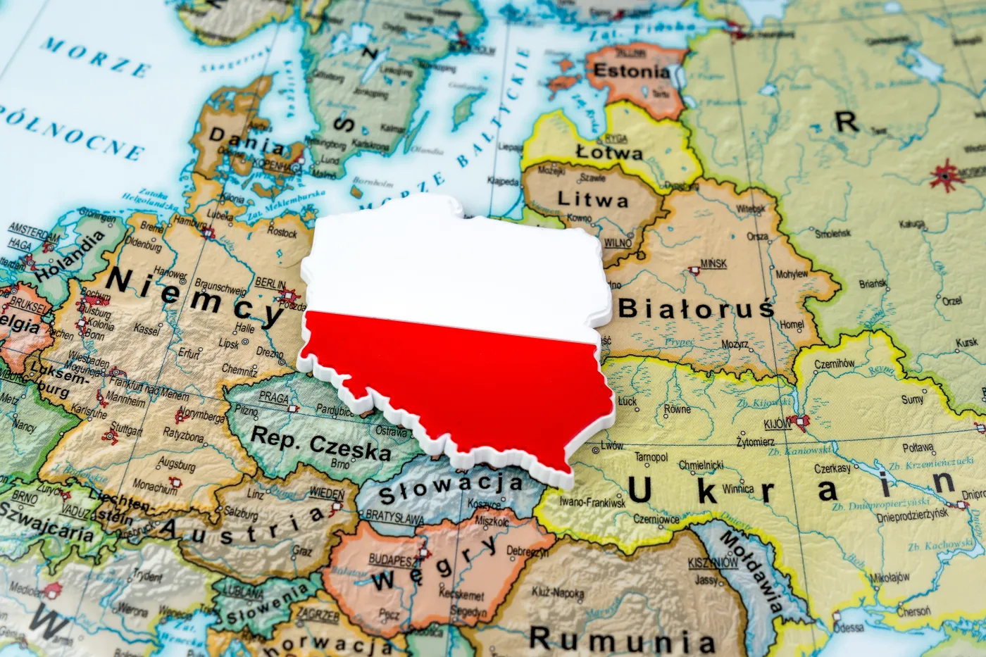 Polska mocarstwem? "Przed końcem dekady Polacy będą bogatsi od Brytyjczyków"