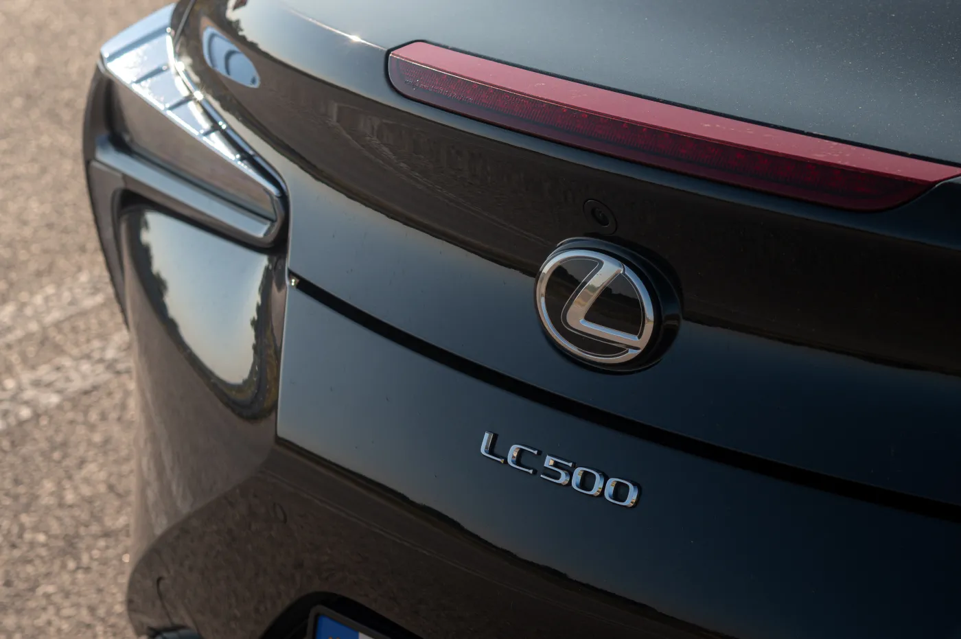 lexus-lc-500-convertible-38577209.jpg