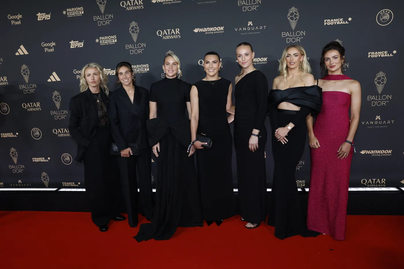 Piękne kobiety na gali Złotej Piłki. Żony piłkarzy, piłkarki a nawet Księżna Monako