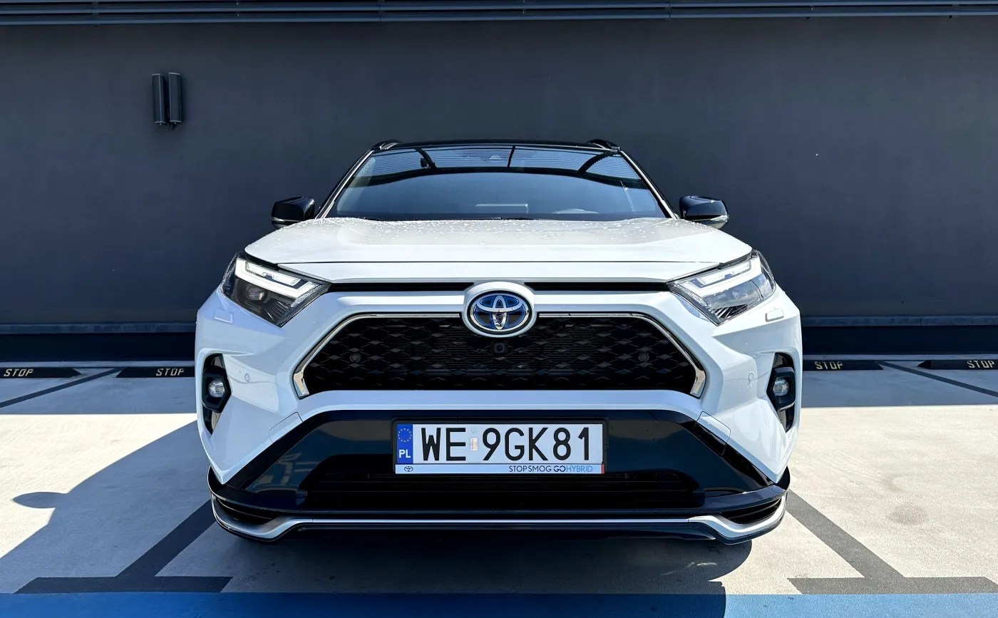 toyota-rav4-plugin-hybrid-38535653.jpg
