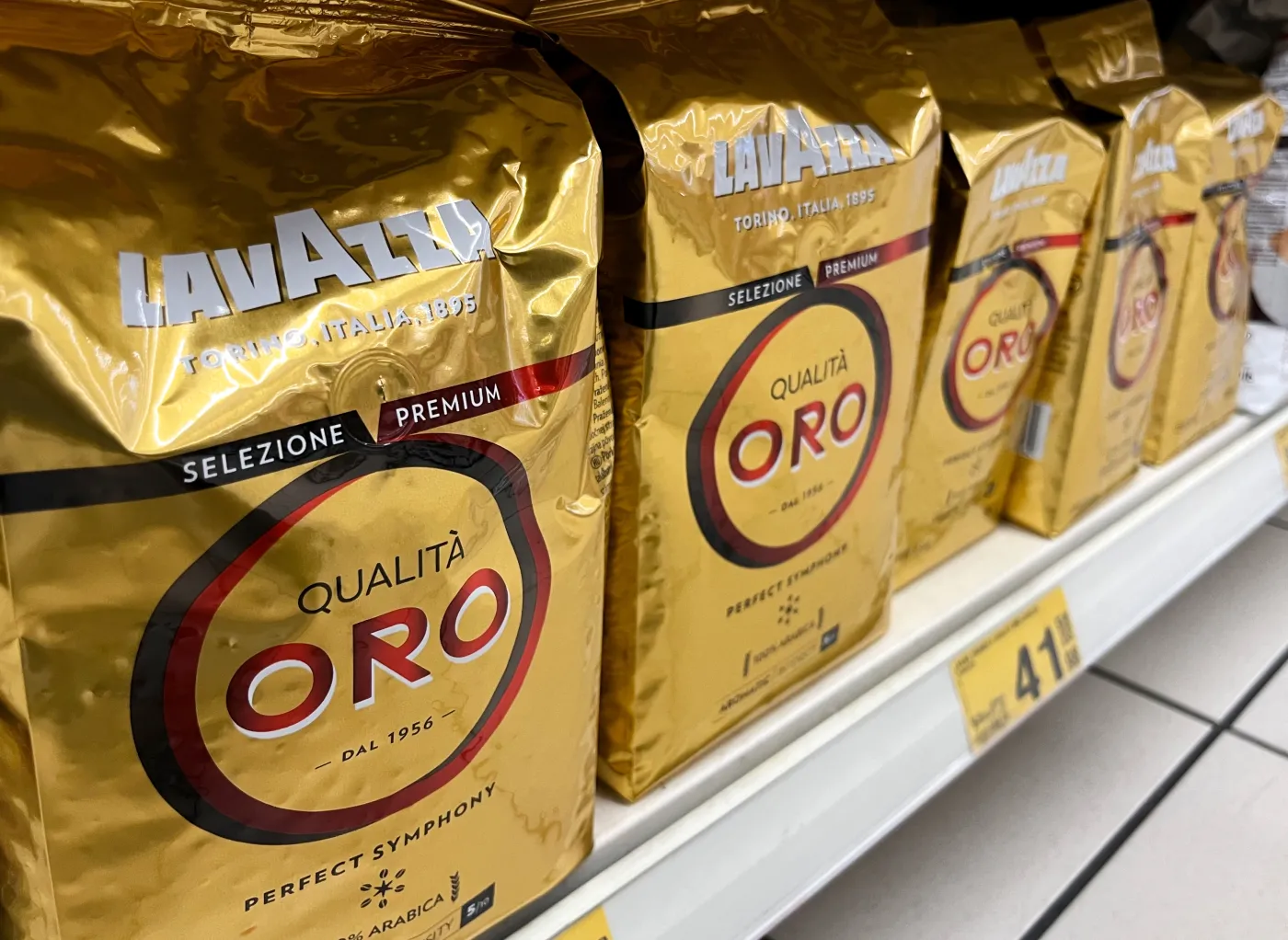 Poznan,,Poland,-,10.20.2022:,Lavazza,Qualita,Oro,Coffee,Beans,In