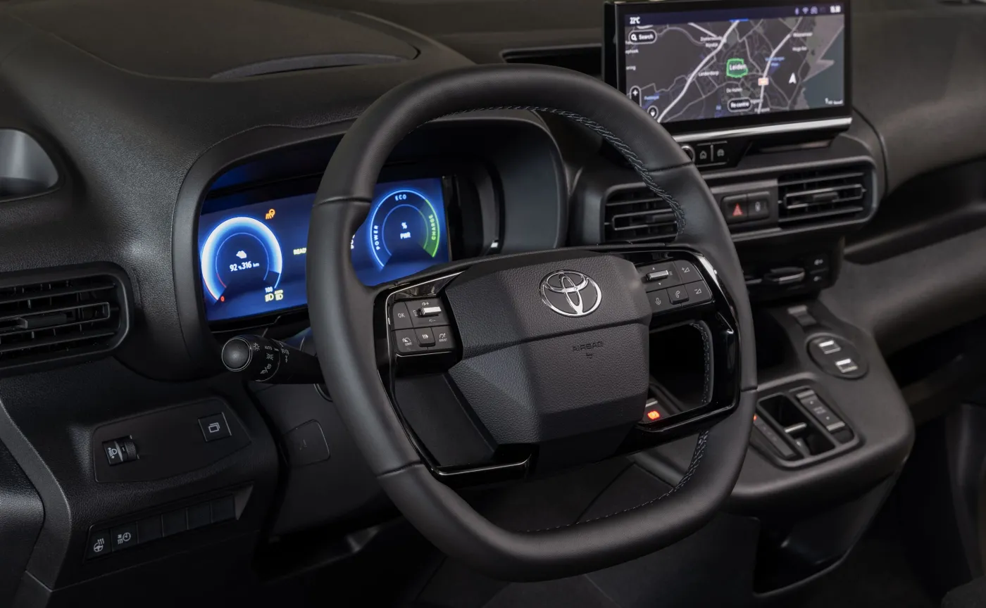 Oto nowa Toyota za 35 700 zł. Ma silnik 1.2 i gwarancję na 1 milion km